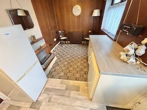 Kitchen Diner- click for photo gallery